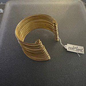 Bracelet by Parklane - Flair